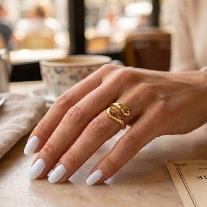 Everyday moment with EE jewelry